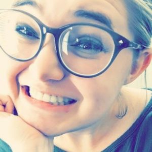 Meet your Posher, Bertha